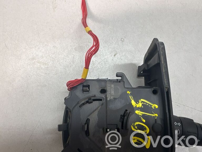 f7efc1126dfa11976d6000b56c7e3e9b-fcb9b9640772c83d02c87a9ad6bb4e06_wiper_turn_signal_indicator_stalk_switch