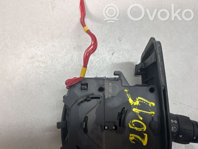 f7efc1126dfa11976d6000b56c7e3e9b-fcb9b9640772c83d02c87a9ad6bb4e06_wiper_turn_signal_indicator_stalk_switch