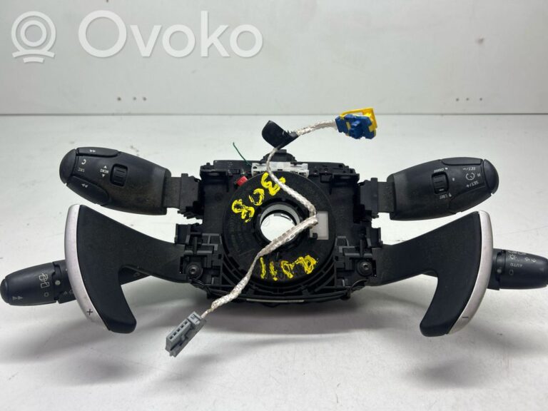 f9219ee082050e1d7a4696ee2f925f6b-cda3e5067cb691688da088c336d46573_steering_wheel_buttons_switches