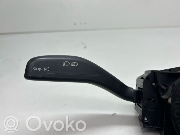 f9e887737fea699e501d97b6a761f18e-1409d0e8bfc73053396220ae07e167f5_wiper_turn_signal_indicator_stalk_switch