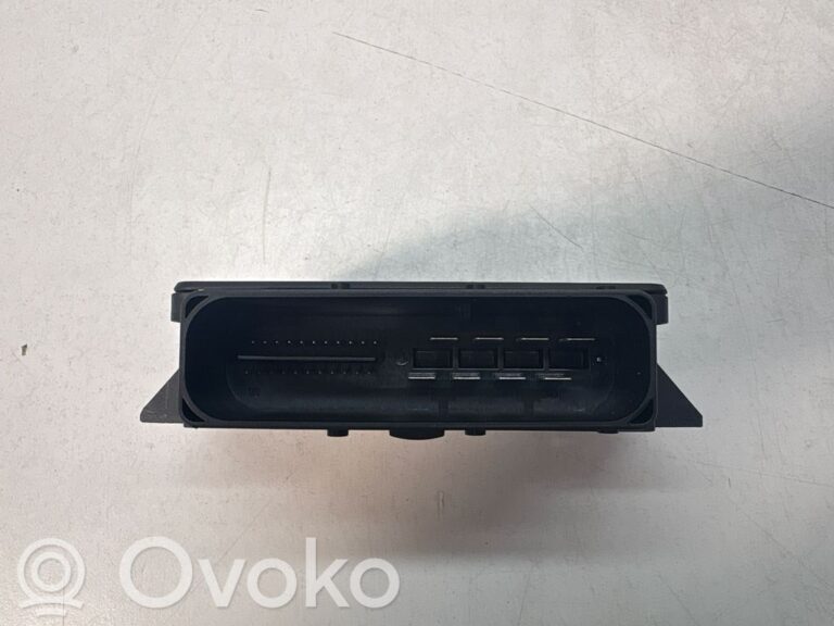 fa0cf2d0571c19ef0a5904fa4b711799-35bf8c536787eb1ac42869ae940c3bbe_hand_brake_control_module