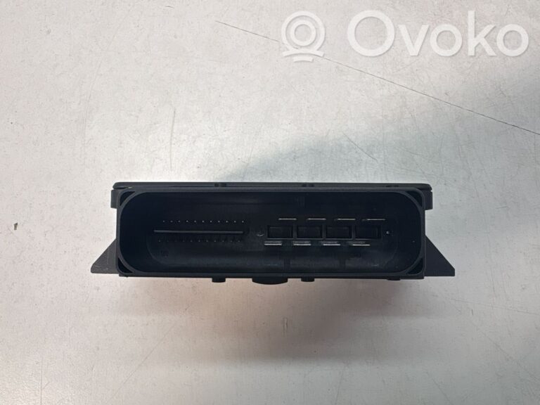 fa0cf2d0571c19ef0a5904fa4b711799-35bf8c536787eb1ac42869ae940c3bbe_hand_brake_control_module