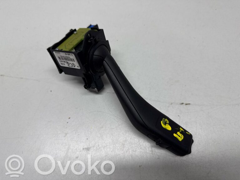 fb2984ba3a20cc040e154cfe3284dd40-4f3107c2cd74d721d76f7805afb7f751_wiper_control_stalk