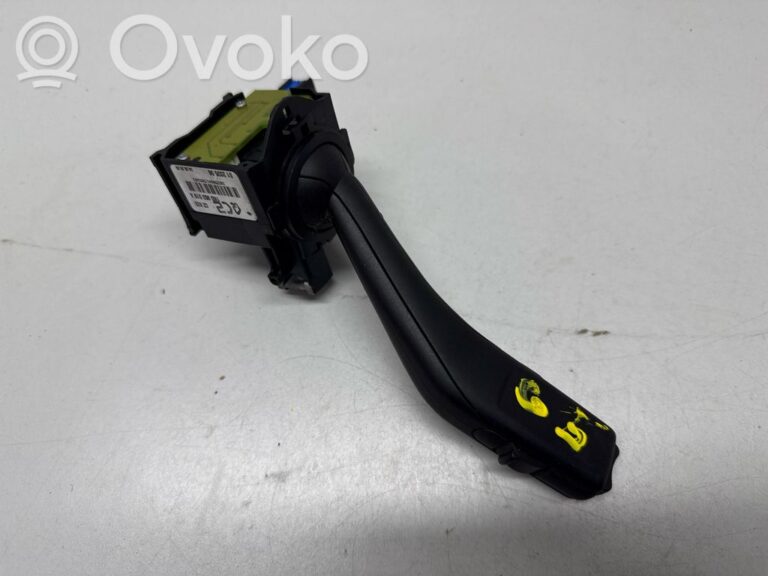 fb2984ba3a20cc040e154cfe3284dd40-4f3107c2cd74d721d76f7805afb7f751_wiper_control_stalk