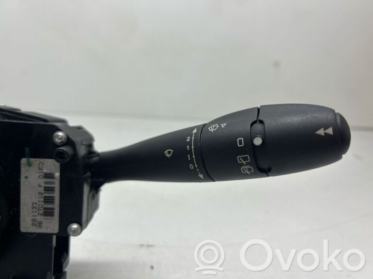 fd072aa8b4a1ddf7de80a7a2190489df-64349085cb8b5e2f7ca093b635c1462c_wiper_turn_signal_indicator_stalk_switch