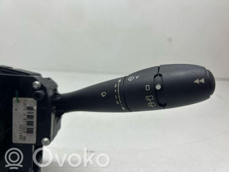 fd072aa8b4a1ddf7de80a7a2190489df-64349085cb8b5e2f7ca093b635c1462c_wiper_turn_signal_indicator_stalk_switch