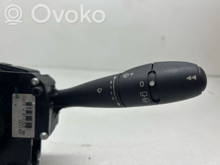 fd072aa8b4a1ddf7de80a7a2190489df-64349085cb8b5e2f7ca093b635c1462c_wiper_turn_signal_indicator_stalk_switch