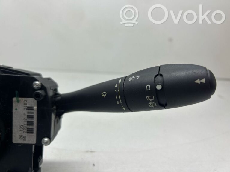 fd072aa8b4a1ddf7de80a7a2190489df-64349085cb8b5e2f7ca093b635c1462c_wiper_turn_signal_indicator_stalk_switch