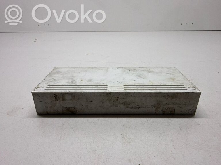 fd568ab1716857783fc2e75188801a08-7f51706213316b1469d10455c8a6d58d_tailgate_trunk_control_unit_module