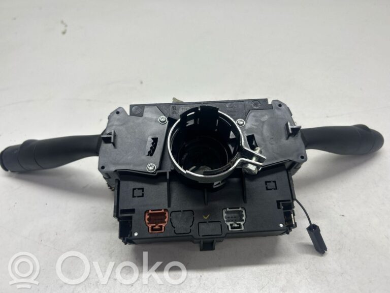 fe295d3947e224bc3ae4d5eca38138ef-9829a253cb25d5b0f826834991f89c52_wiper_turn_signal_indicator_stalk_switch