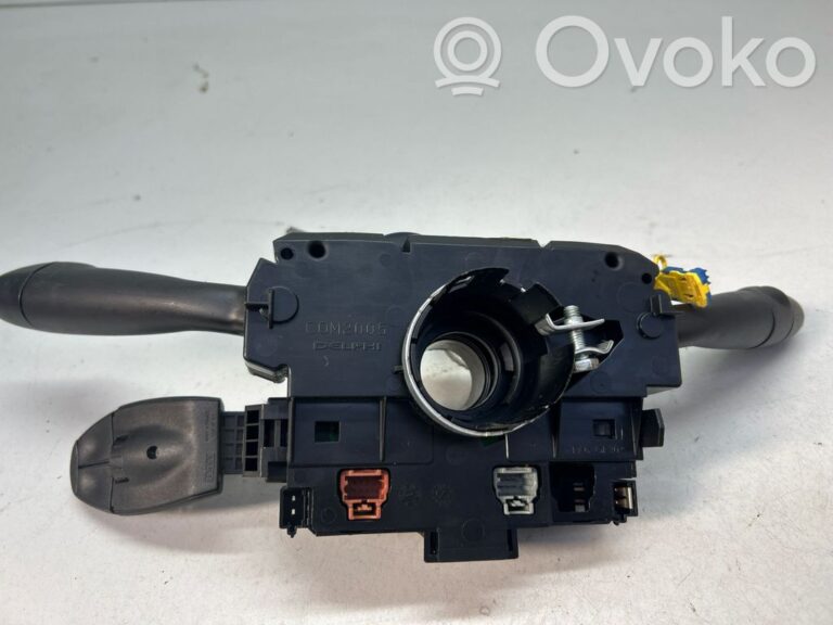 75ac475a525eb6b4ec4055b23d096fbd-a74e59649671fad254349d322727b911_light_switch