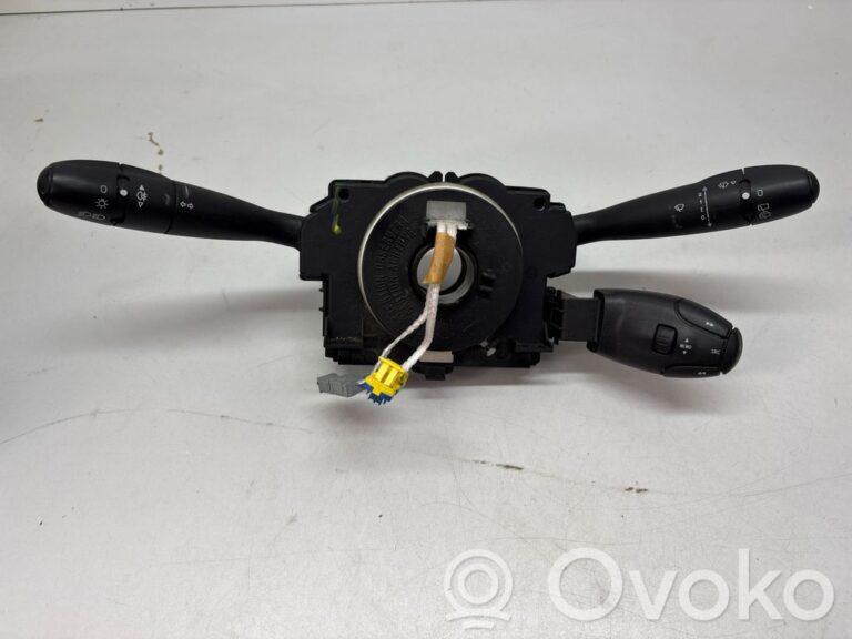 9f6937df165616598c8a2d1f38da0f5a-0cacb55a41ff8d7fb9918add94c88778_light_switch