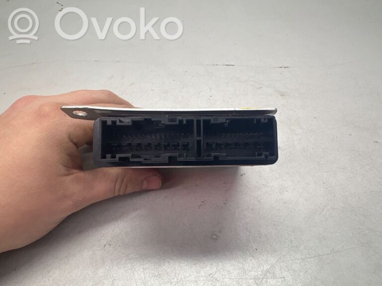 f9ba6cf45f0473cb6b59737818ea7742-cb07517e5f39b1c5e35bc64808e31f5c_airbag_control_unit_module