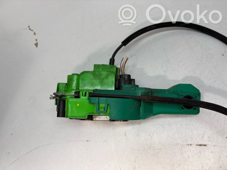 0131283314b3d3af3637354647c56610-071ef182124c32f2dcb6f411ea70d6f0_front_door_exterior_handle