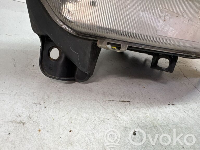 01497b0b96bfb46aee6afa262adf58ea-97dbd99ee75f52f6fb7ce2abad10f0a3_headlight_headlamp