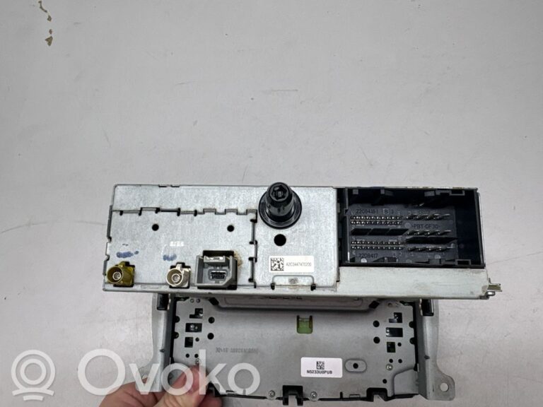 02eb7368969a2d6ba603d872d184af02-b3568e64981c79d200fa78338a85cd02_radio_cd_dvd_gps_head_unit