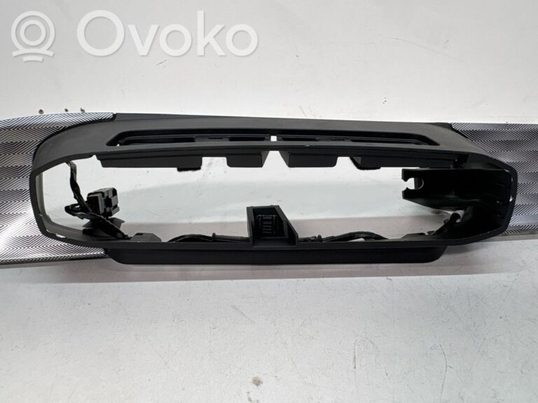 0332cac2d9616b50eda859aed238d757-3941a91682909830d0b06c4db71eaf6e_center_console_decorative_trim
