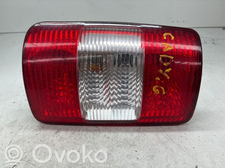 03bf46494ac0017f1ad077b707244cba-e62a94459a3c90f0b6bc896da2122e80_rear_tail_lights