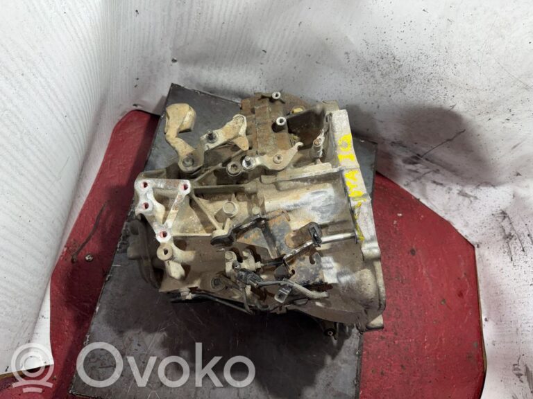 057f7d91825b9c84660274b186466cf9-ec52b9caf6041ba8c4e31831252a3765_manual_5_speed_gearbox