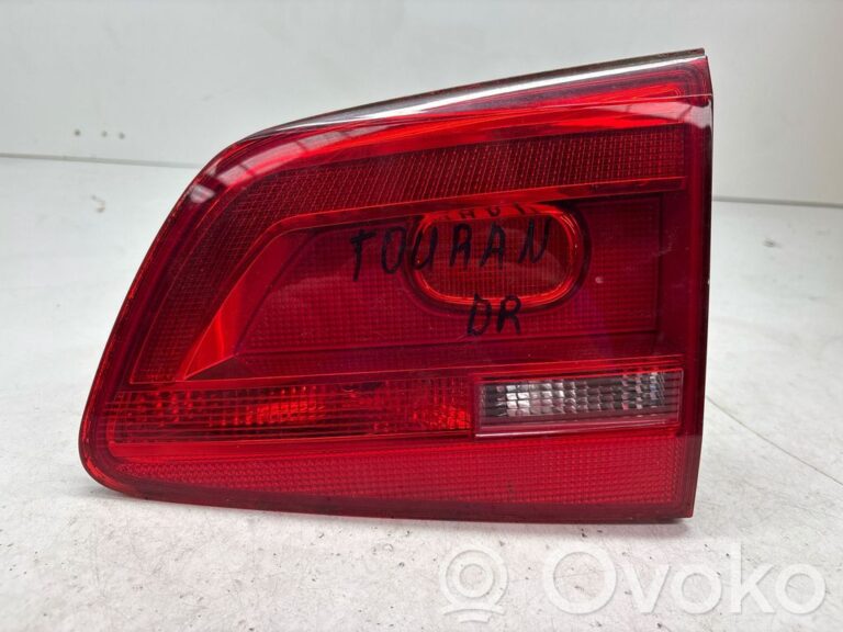 062047db2814cab0cbc90996be365060-8c3cfc6c63b808092f6abc0c55859626_tailgate_rear_tail_lights