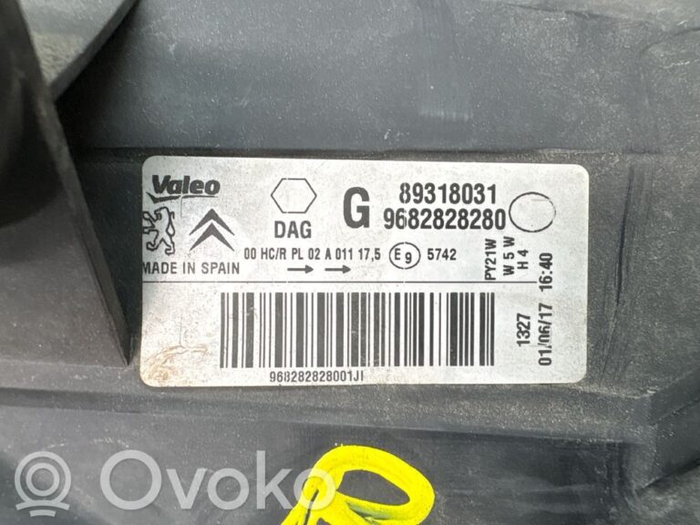 0626f82307290aa42de6c05f2b69ad23-564607886e0ea6e65db92af037839baf_headlight_headlamp