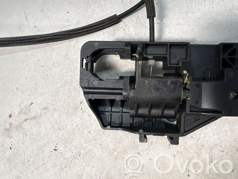 067b09b8fee19952901ce491fd30ed85-21468e0b55be0826af5208300ed0a5fd_front_door_exterior_handle