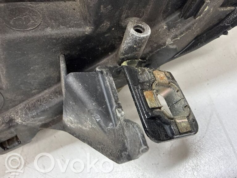 075b649b378277aa0863f88ff62dc391-4745e938e454defc96f682a5de117edb_headlight_headlamp