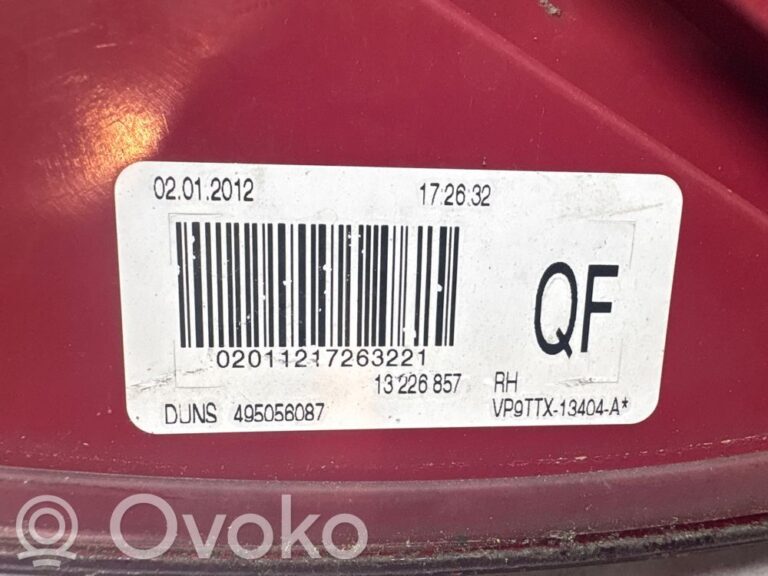 07a083d553a39518ec04fcdde734669b-eec19d53b32d35fe627be34c90f34b71_rear_tail_lights