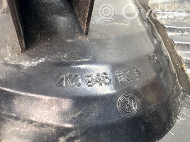 088f86c74b6e459a7c577ed700a61bce-40000ff8d53c4039577637da92608b64_rear_tail_lights