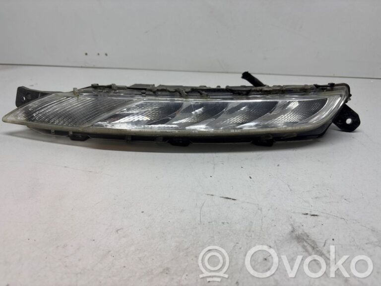 08d969631b83344d38219cfb3746780d-2db01ab87667c35571b00113d2b558cf_headlight_headlamp