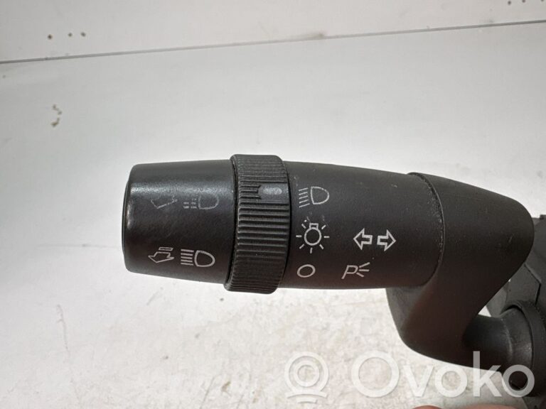 0c8712d89e2e060c3dcb5f61207ea3da-69bb00e42acb734b6bb75aa5070ec20e_wiper_turn_signal_indicator_stalk_switch