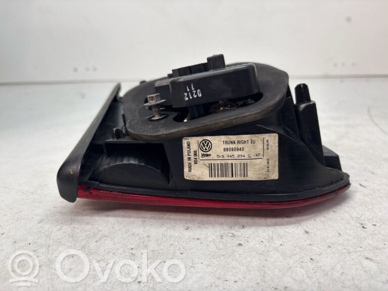 0cab7276bf2086f176b8b78cdcb13e85-85537b6d0ce3bd2d1fabe76ec089b55a_tailgate_rear_tail_lights