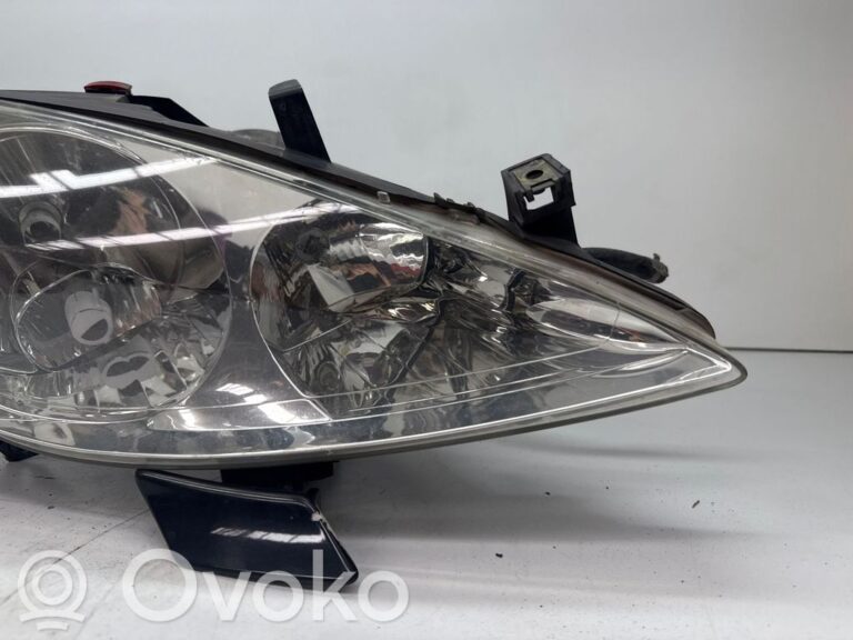 0cfa01974789cea738c655c60ab5e054-c7162334193b7f1e4fa64b6d6f485184_headlight_headlamp