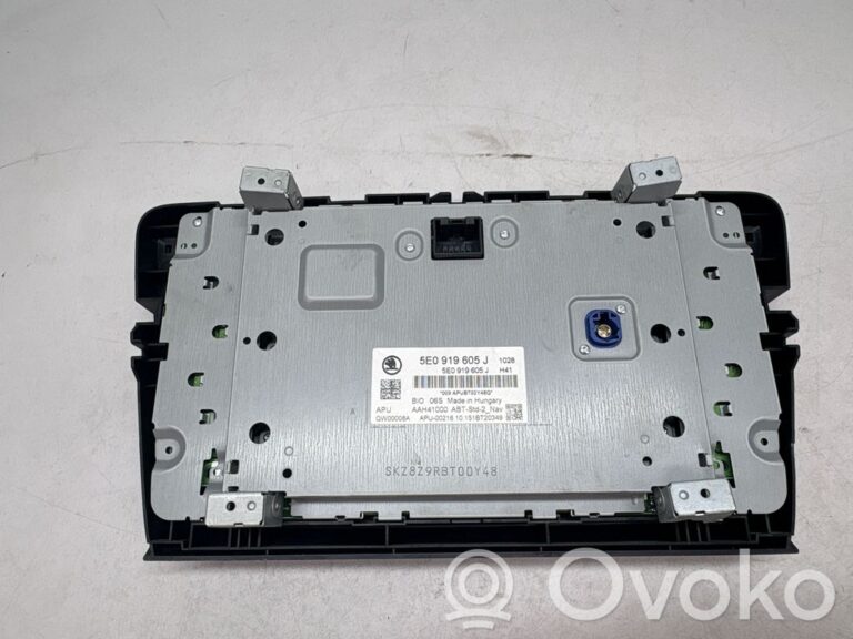 0d0823a26510553df4cb8bcc1a4de37b-70721a2298078e4dead1551e65584588_radio_cd_dvd_gps_head_unit