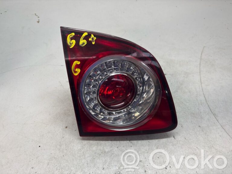 0fb069ff071aac319bee0fb3cbbc58f0-f7738bac930551bcbd0a640fc591e5de_tailgate_rear_tail_lights