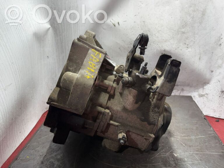 0ff03c6667c138934f042efb1e964110-89037cc09bf78d85fa9fd8dee9ea1f46_manual_5_speed_gearbox