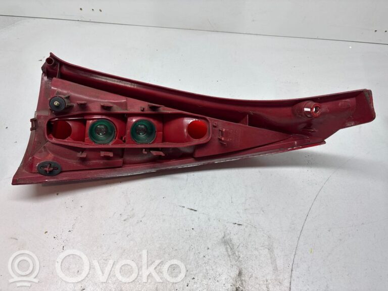 0ff473e4db2e44cf89a0408c10d39a44-f276d1d1d0419a41b485ff2a895be29a_rear_tail_lights