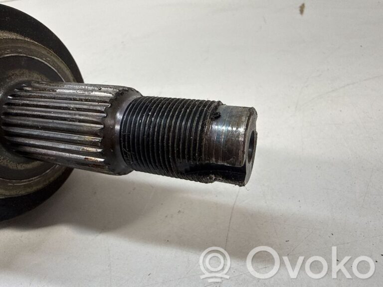 104b0ffc3c87de09bb9ac44bf1242df2-alfa_romeo_tonale_rear_driveshaft