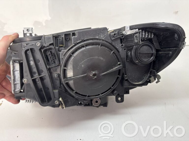 111a401f22f84a6479c5dd83dbe21e7f-38385bb3e862397e261ce247b4cd47b8_headlight_headlamp