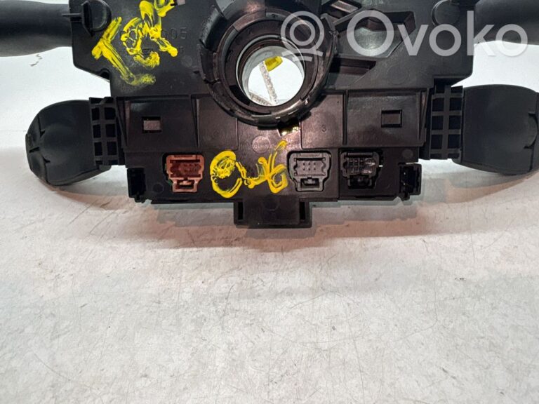 11970ca46680d38a24f370af705ffa86-bb5a398b9170fb5b226aa9d9bdd8b0cf_wiper_turn_signal_indicator_stalk_switch