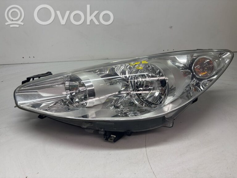 11b31cd89accdddf36fdc17359f14507-7f2a15a351af86195593699a653f1748_headlight_headlamp