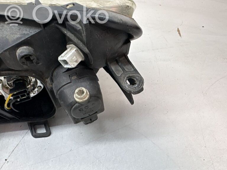 135c40974f37b299b29e1e4cb000e35e-5a8c499627a4a9182c06080d82d314dc_headlight_headlamp