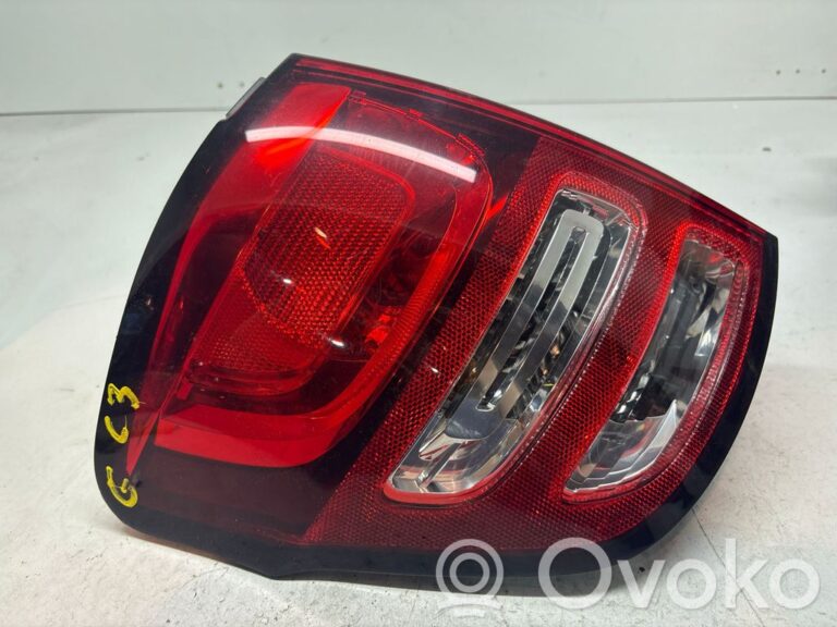 13b4744602f3e126861146eae528fc55-efae61caf0e0290b9688205629ef0068_rear_tail_lights