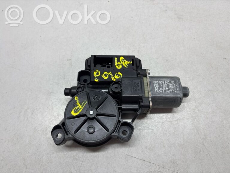 178c23ac2368cabfdf8d886c438093e3-cecbb3b5e1a622eb4547f90961eef270_front_door_window_regulator_motor