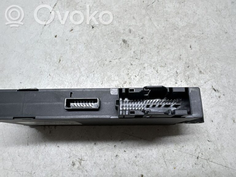 1877ba48a2ac63cefaf6b7de25b6fe3c-c093e893b5f1dc9996a0372f4c230807_engine_ecu_kit_and_lock_set