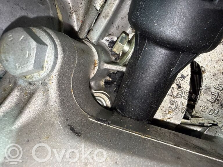 18ef4e46f3bd4ca3c183b31b690287ca-9f8b8bdd1864983494d2a05318acb390_manual_5_speed_gearbox