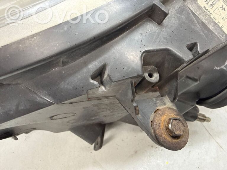 1a9413cd329897ff78f316040499ef6a-970a6f8bb9c43d8d4d6c6ea35f967a81_headlight_headlamp