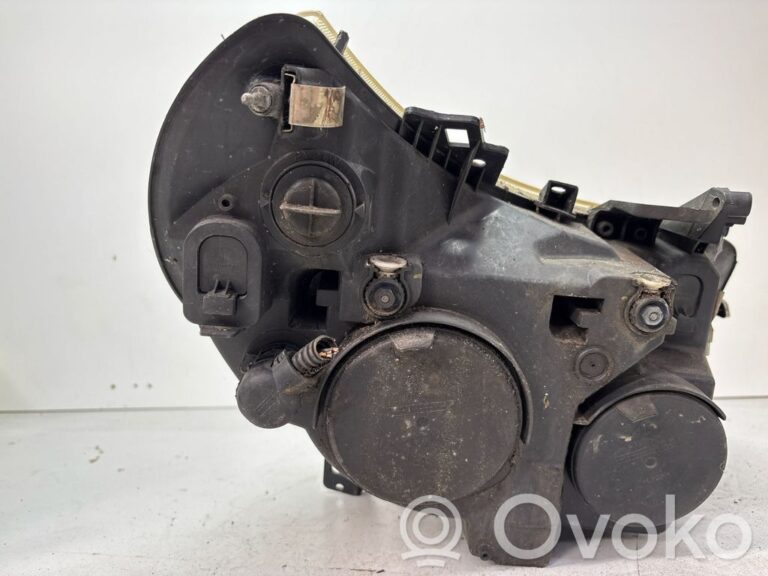 1ac46173828cb5f8944a501320bb5b0a-4a086ec7211e6f040d56c97e50319a30_headlight_headlamp
