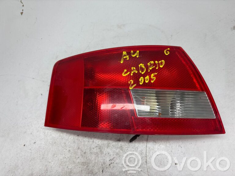 1c11a1152c4127ba521f63ed70c3d698-d3f2866e9b209d369439626730d96a67_rear_tail_lights