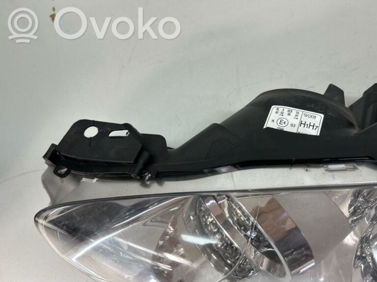 1d95741013f9b2882b3edd3c76ed0525-e0a7e086c76dcb5e8d3f50b3b8294a43_headlight_headlamp